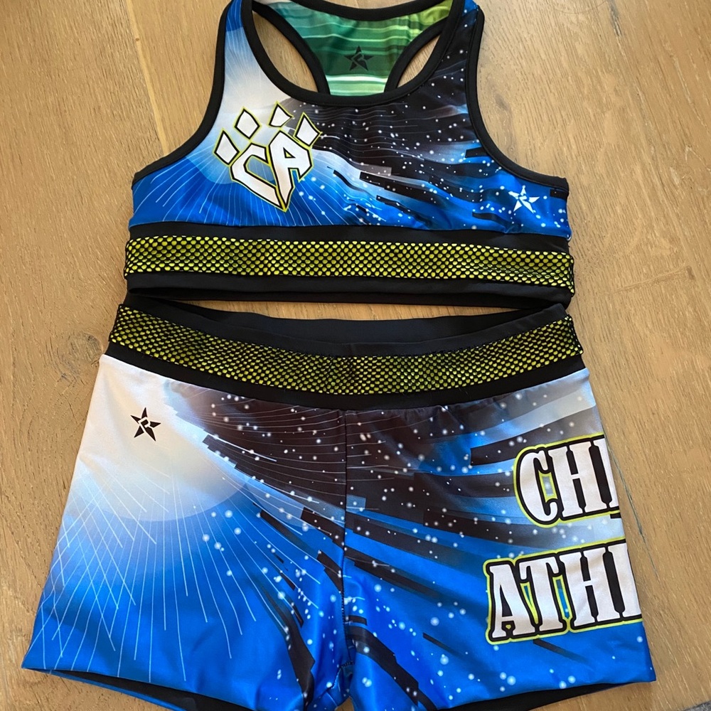 Reversible cheer athletics practice wear!
